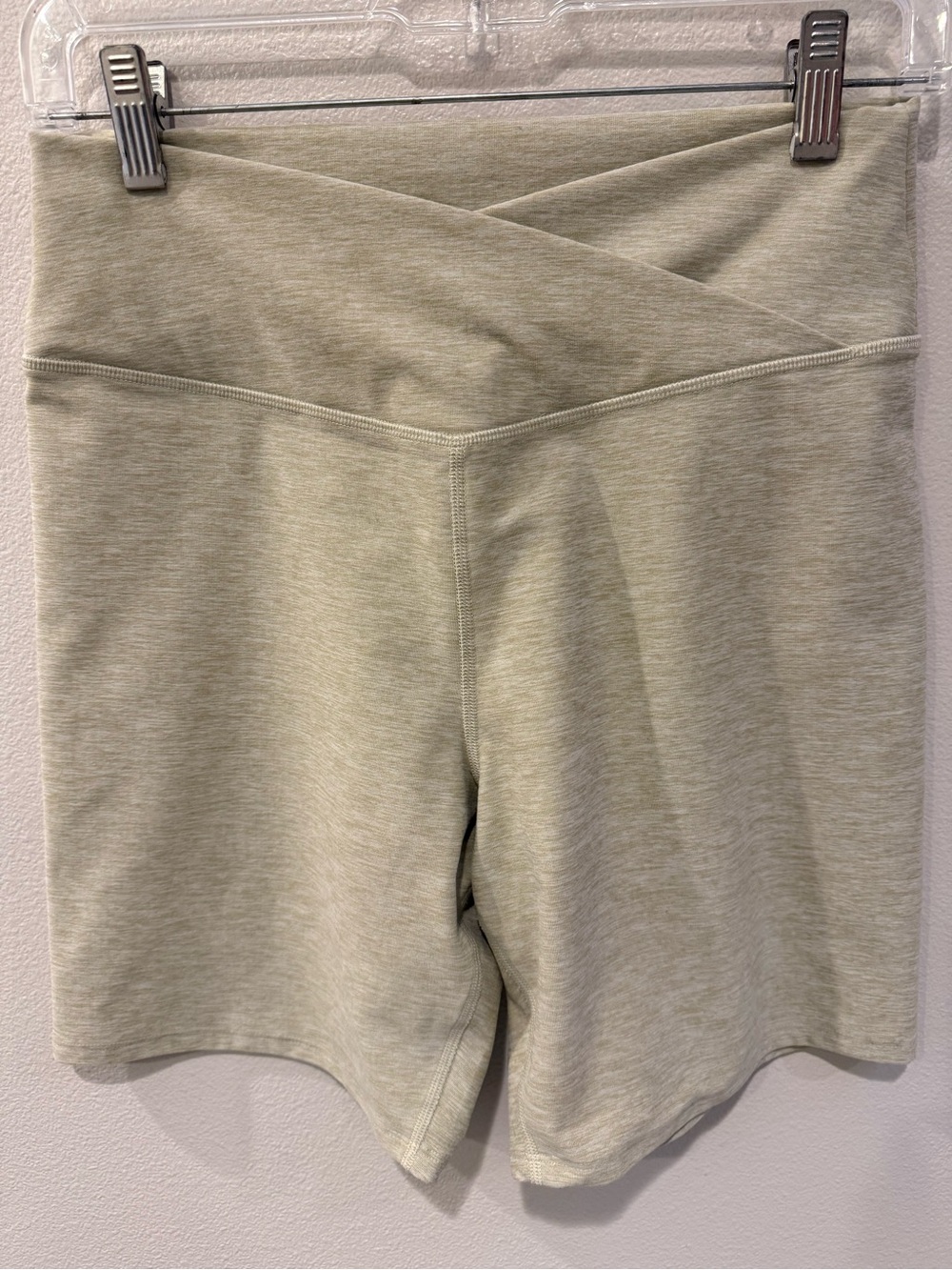 Abercrombie High-Waist V-Crossover Women’s Bike Shorts